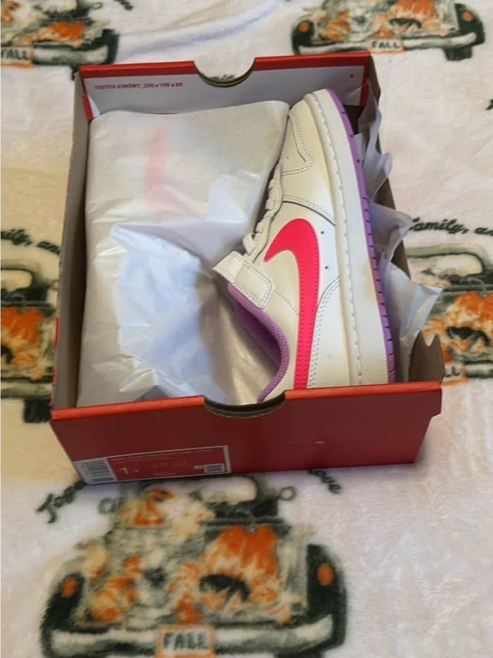 Nike White Sneaker with Hot Pink Swoosh and Lavender Trim